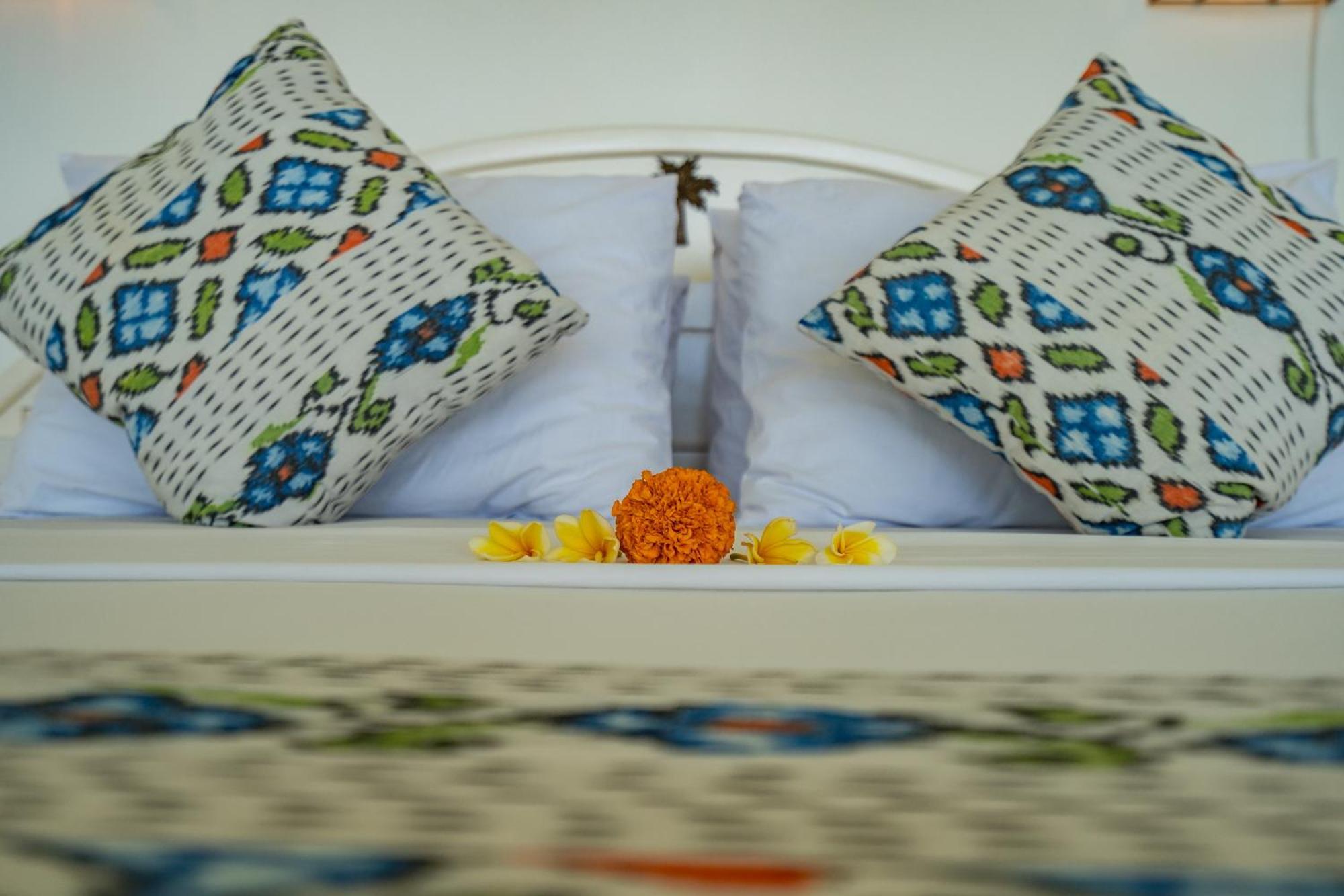 Senang Resort Tianyar Екстер'єр фото