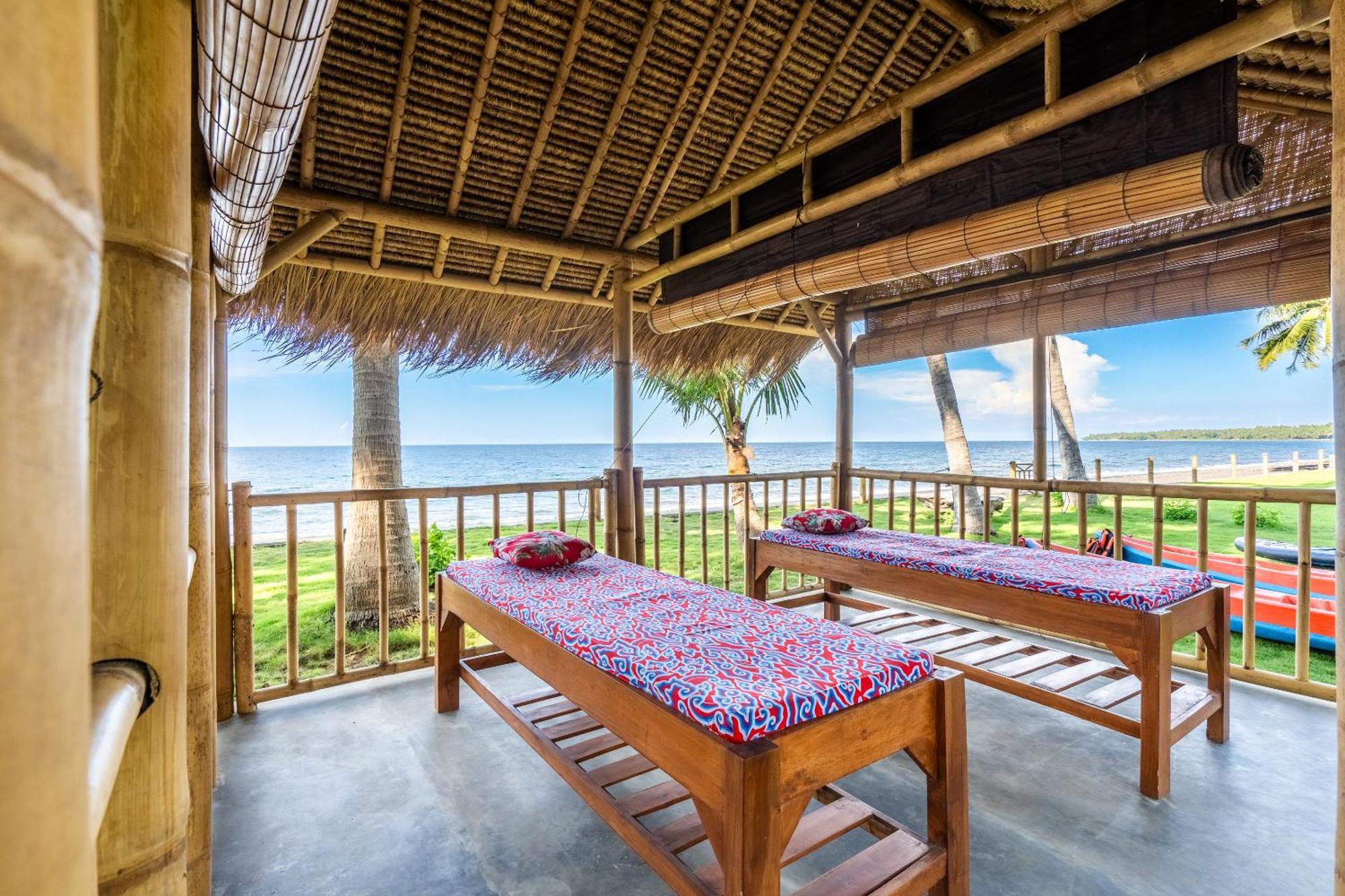 Senang Resort Tianyar Екстер'єр фото